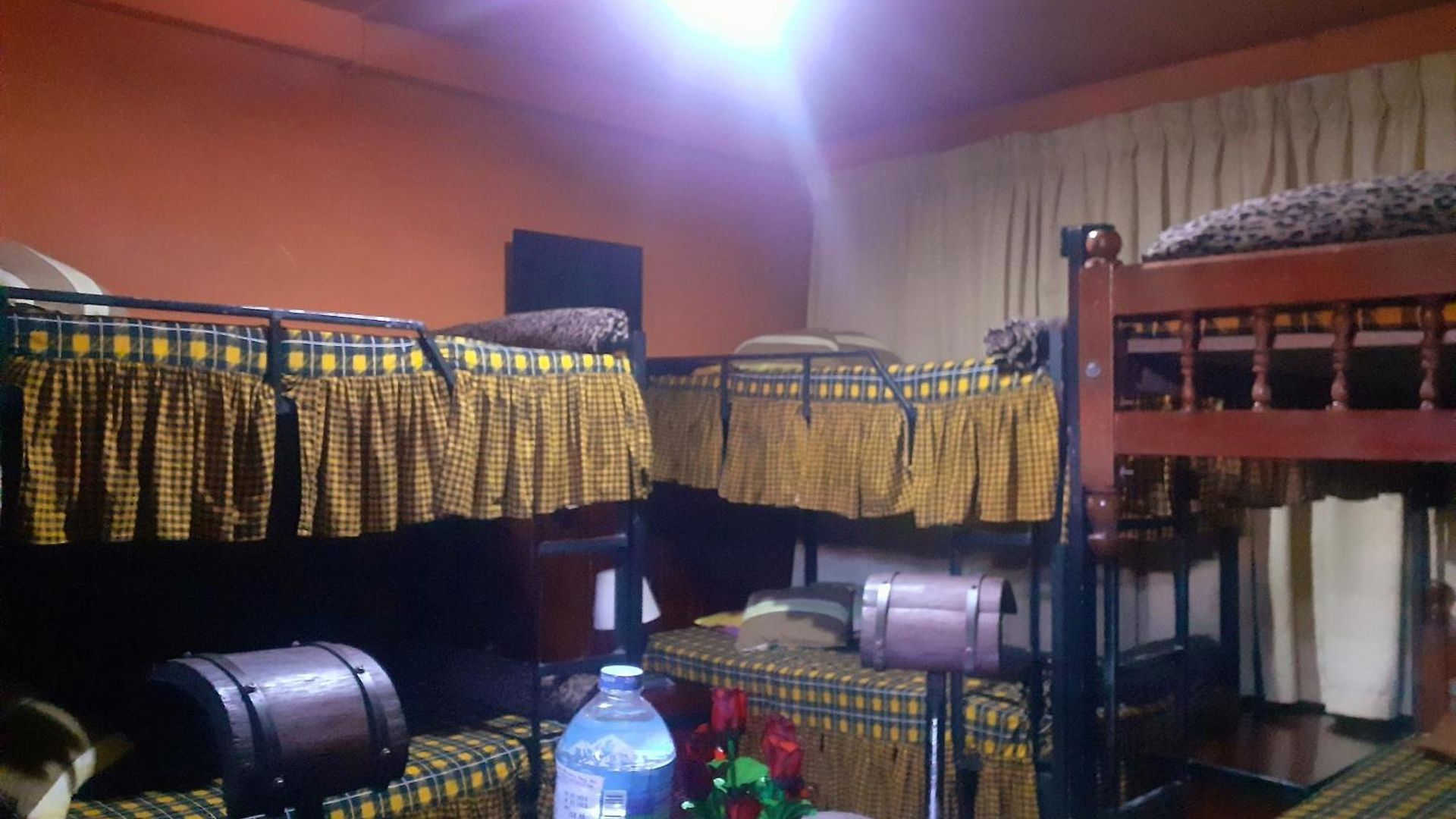 Guest house Cool Land Hot Hut & Restaurant Nuwara Eliya