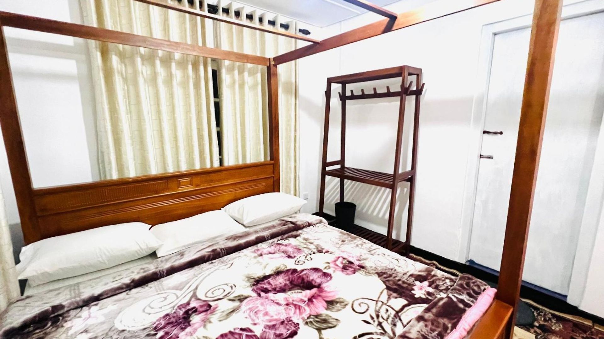 Serendib Hotel