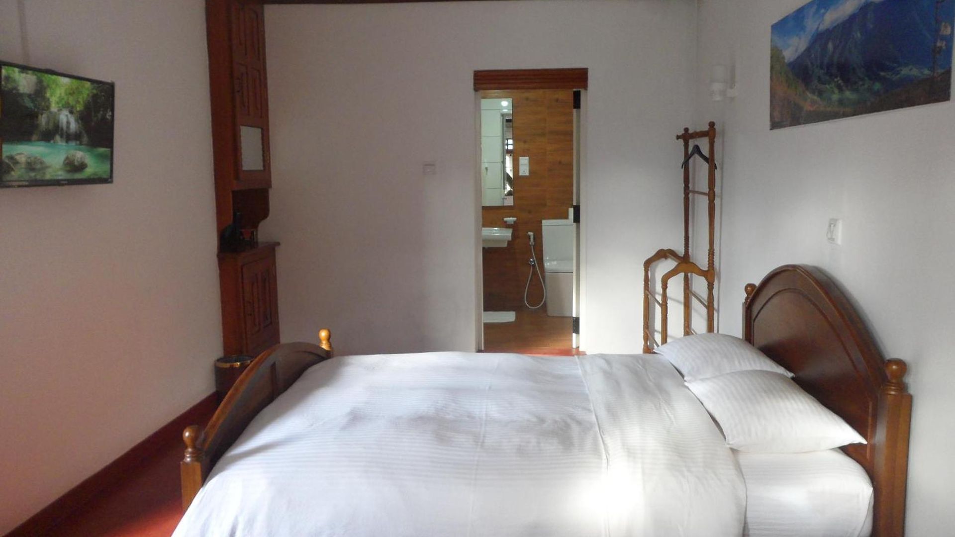 Inn Mount Mary