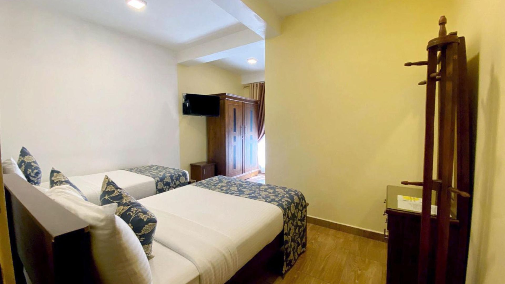 Summer Glow Guest - * Nuwara Eliya