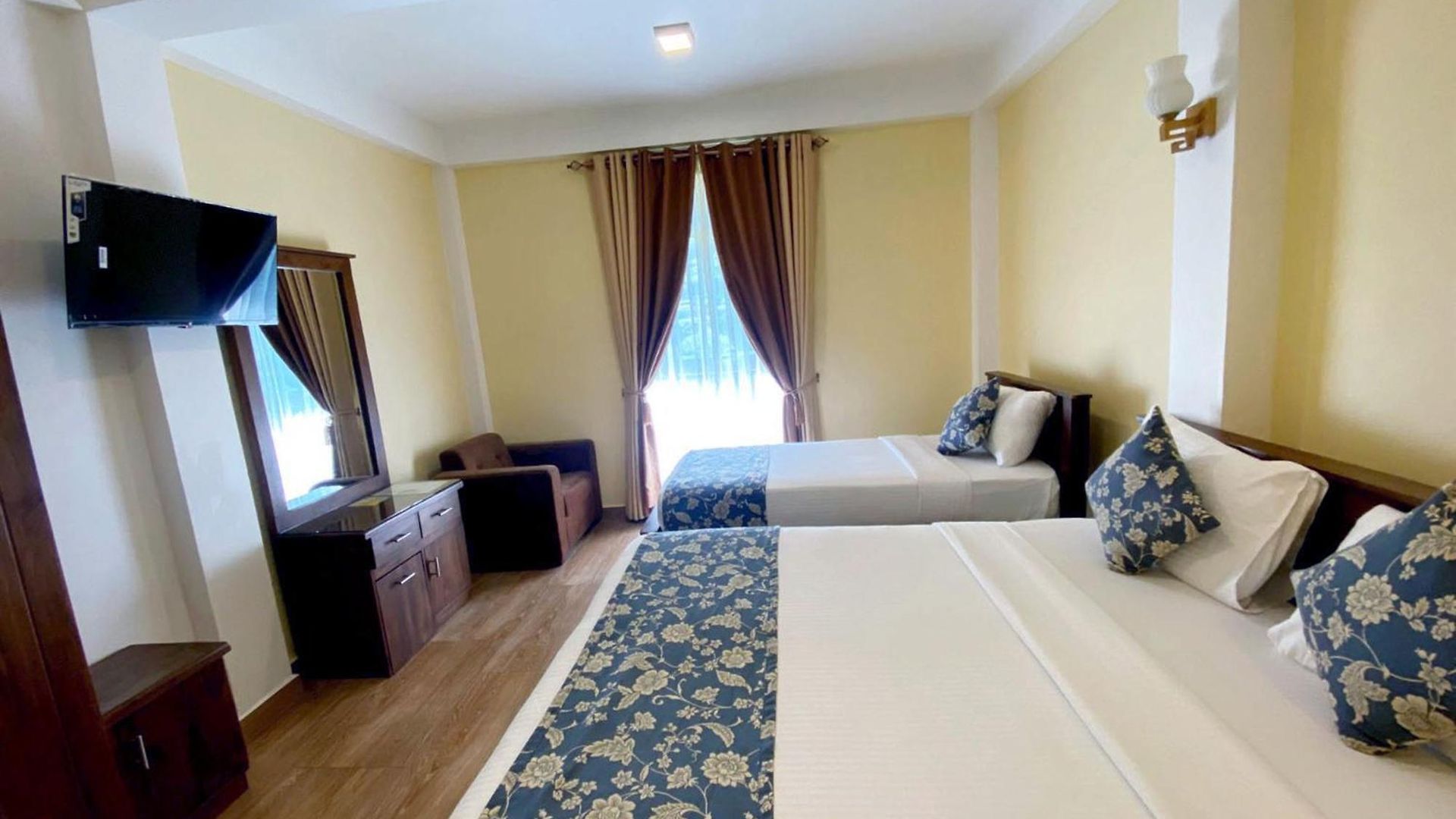Summer Glow Guest - Nuwara Eliya