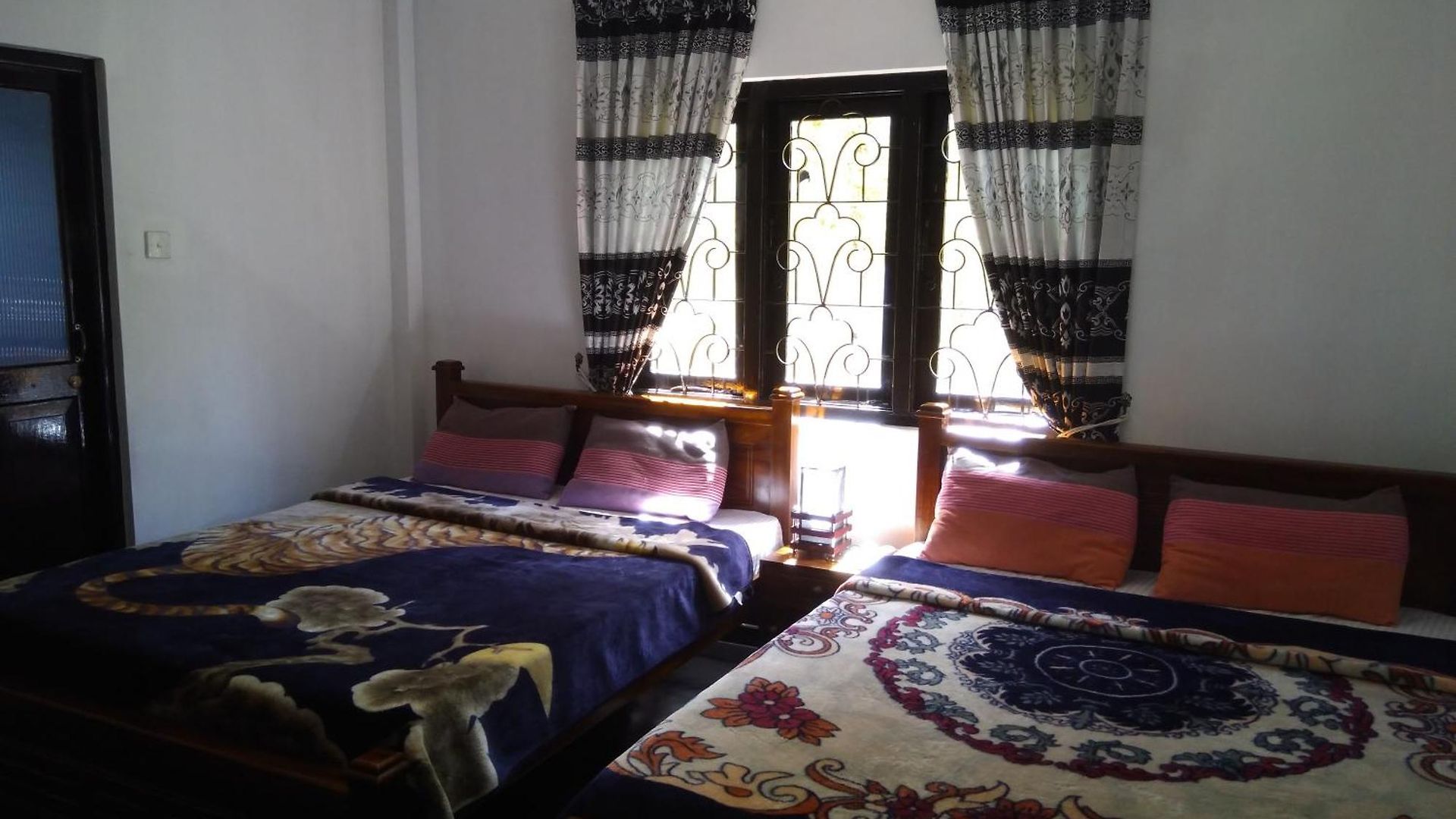 Avon Field Homestay