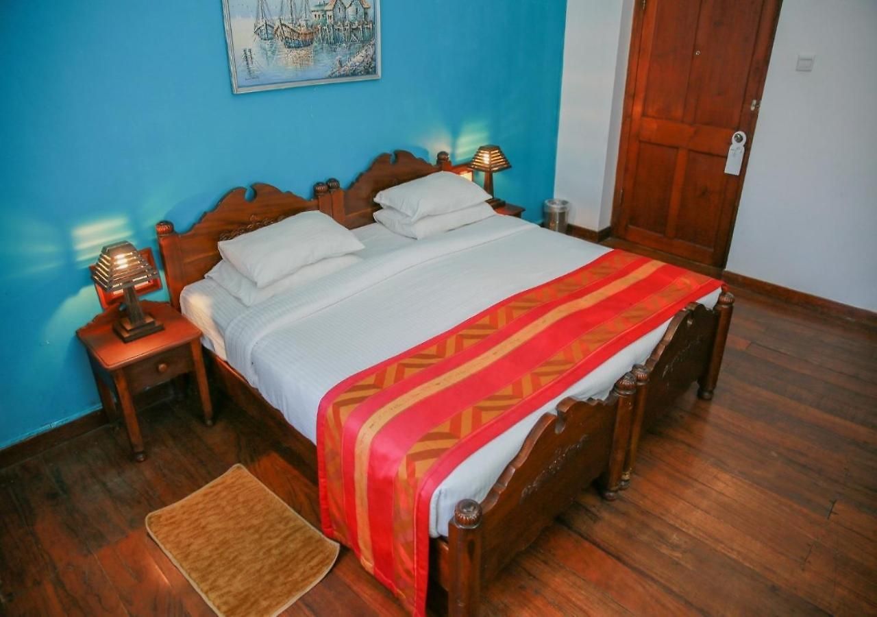 Hotel Glendower 4*