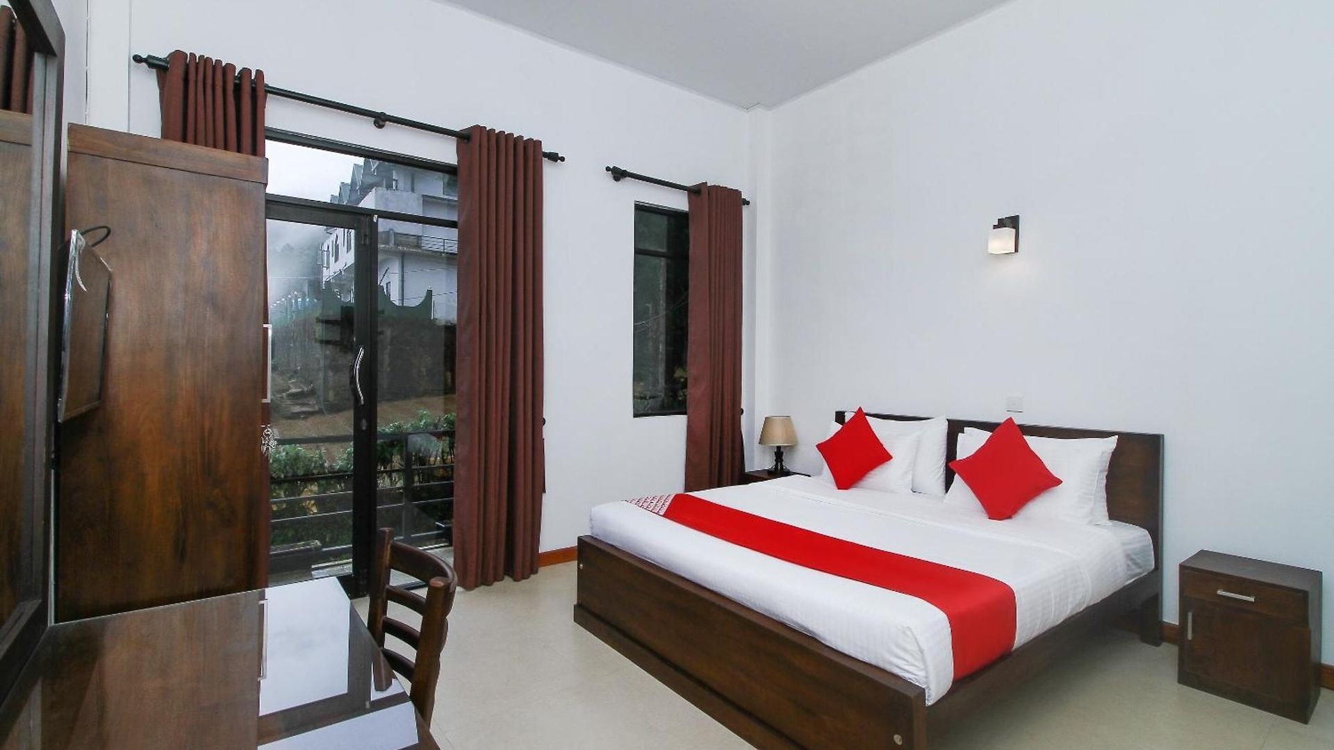 Hotel Delphin Nuwara Eliya