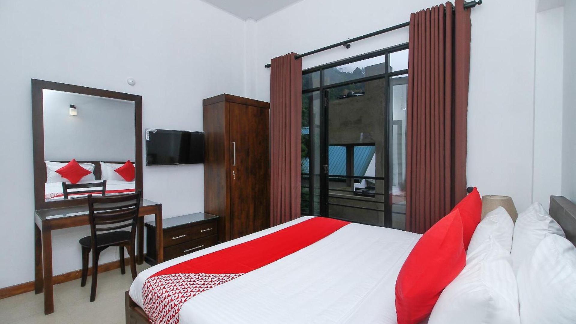 Delphin Hotel