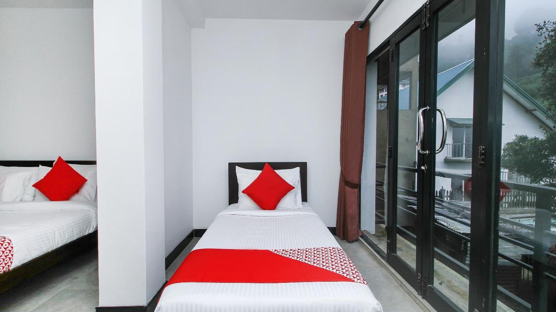 Delphin Hotel Nuwara Eliya