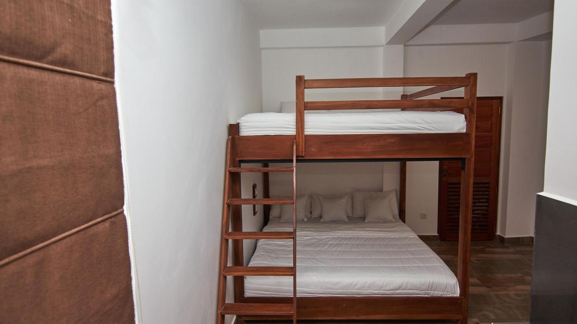 Pensive Hotel 3*