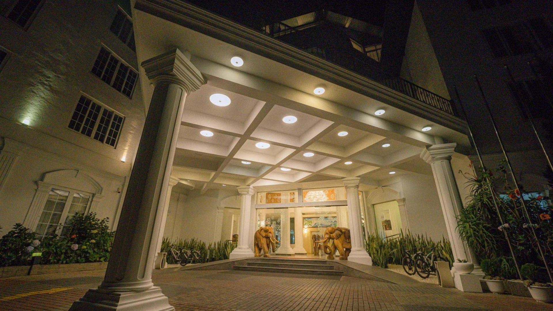 Araliya Hills - Where Historic Charm Mingles With Natural Beauty Hotel 4*
