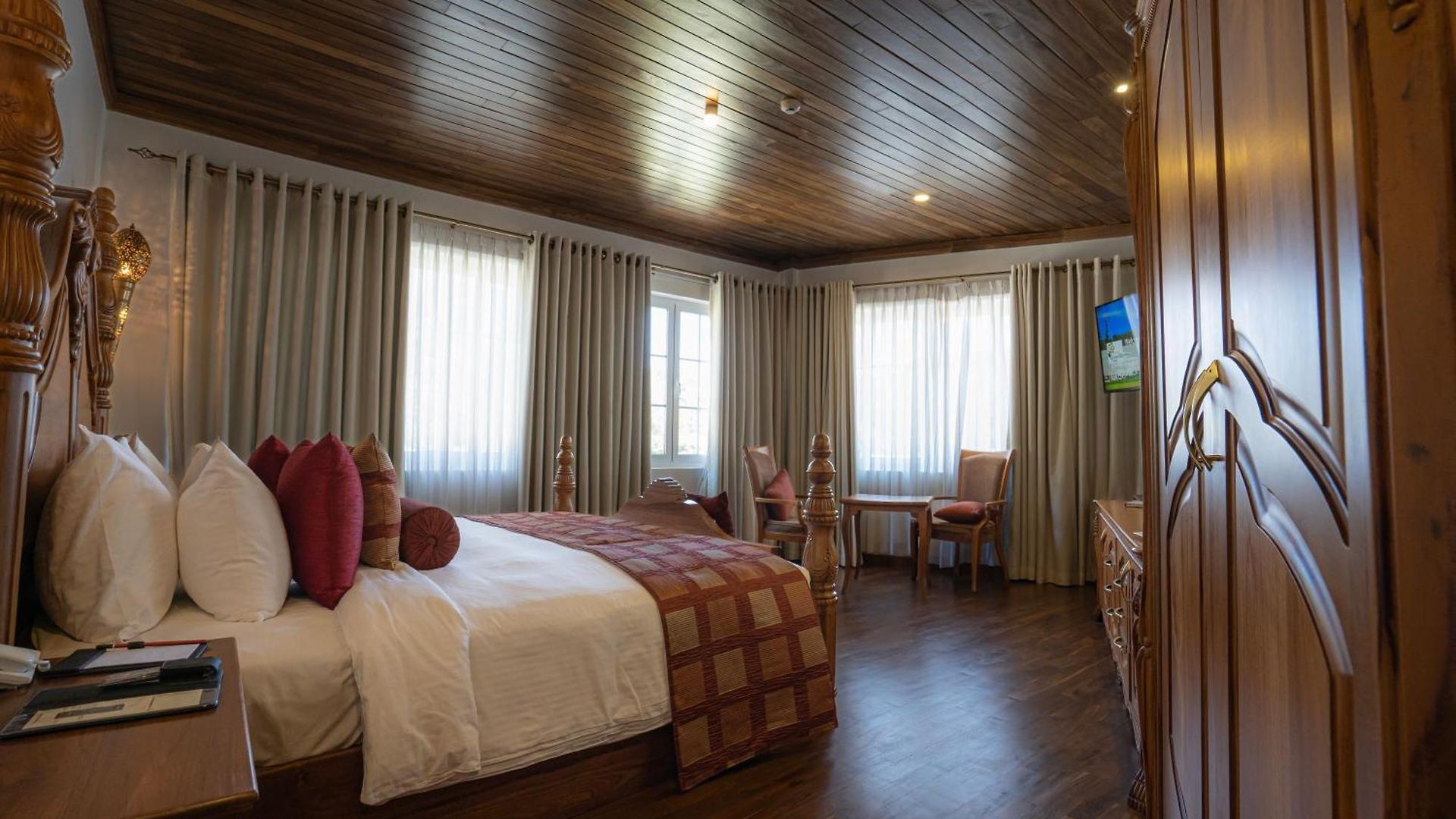 Hotel Araliya Hills - Where Historic Charm Mingles With Natural Beauty Nuwara Eliya