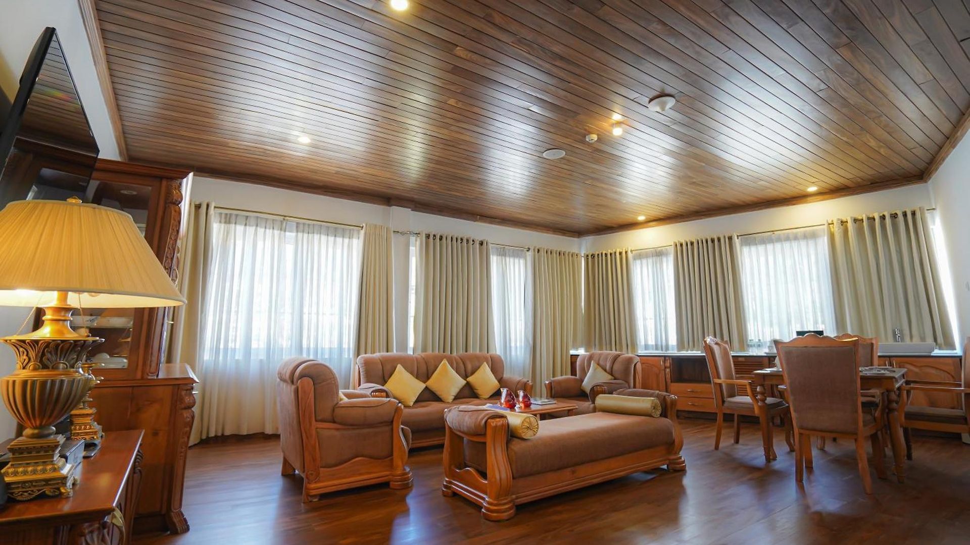 Araliya Hills - Where Historic Charm Mingles With Natural Beauty
