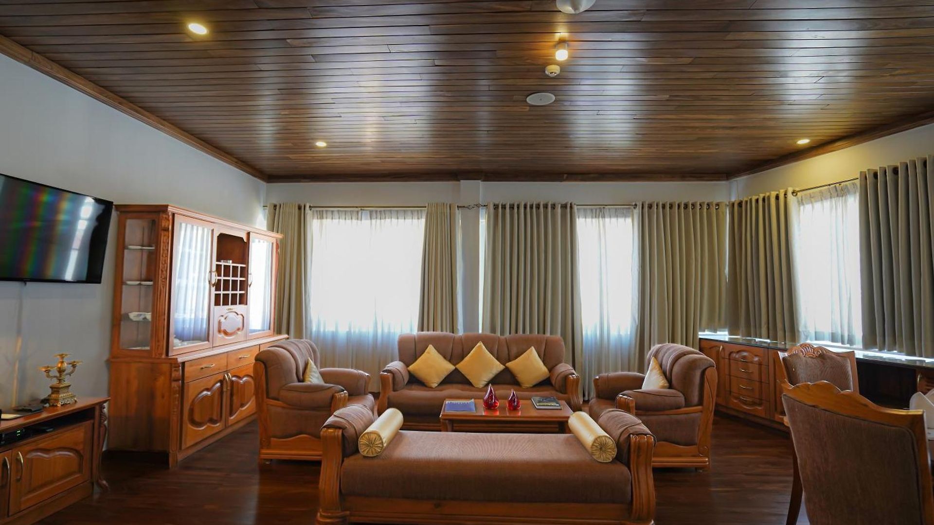 Hotel Araliya Hills - Where Historic Charm Mingles With Natural Beauty 4*