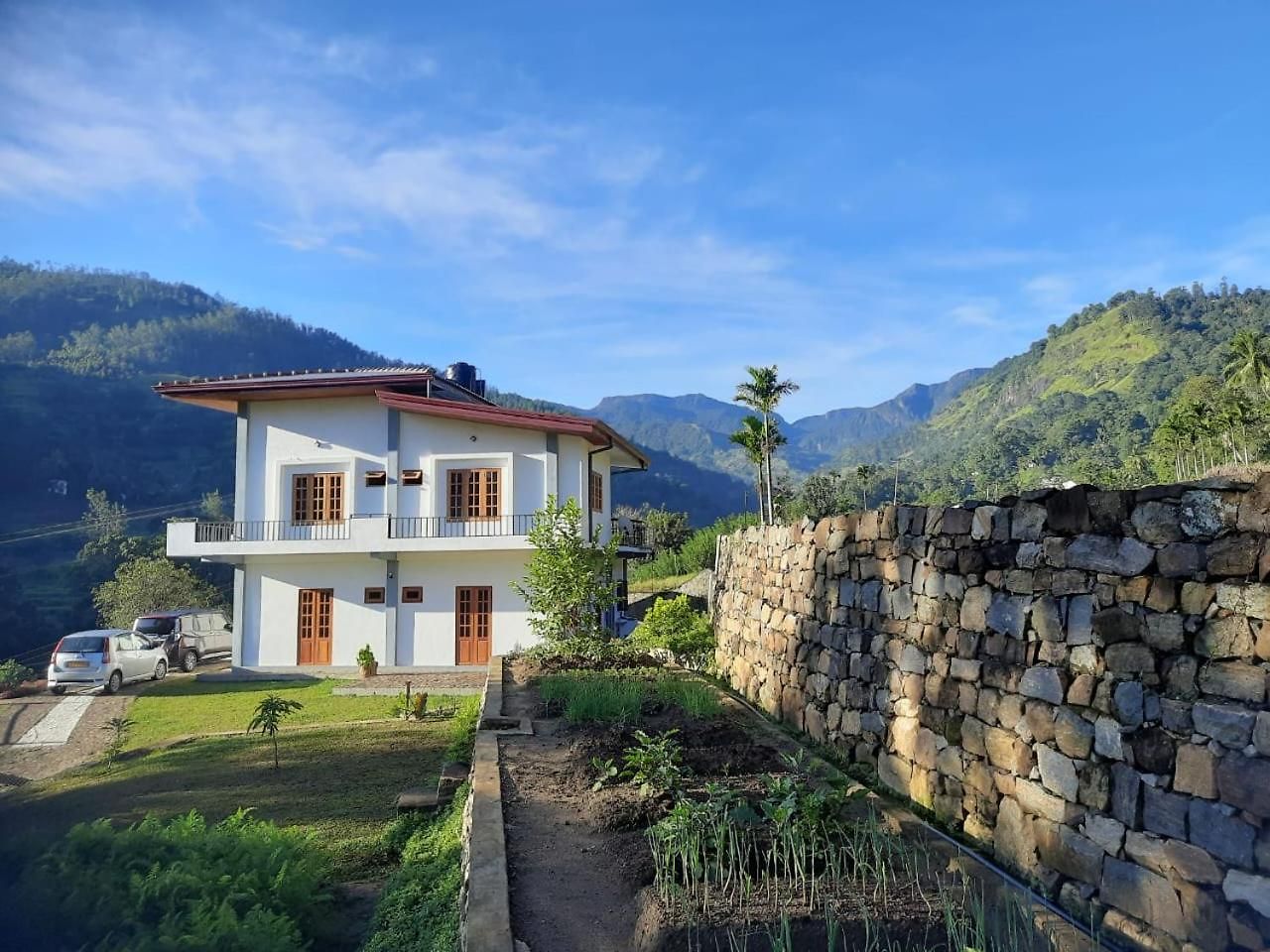 Belihull Guest house 3*