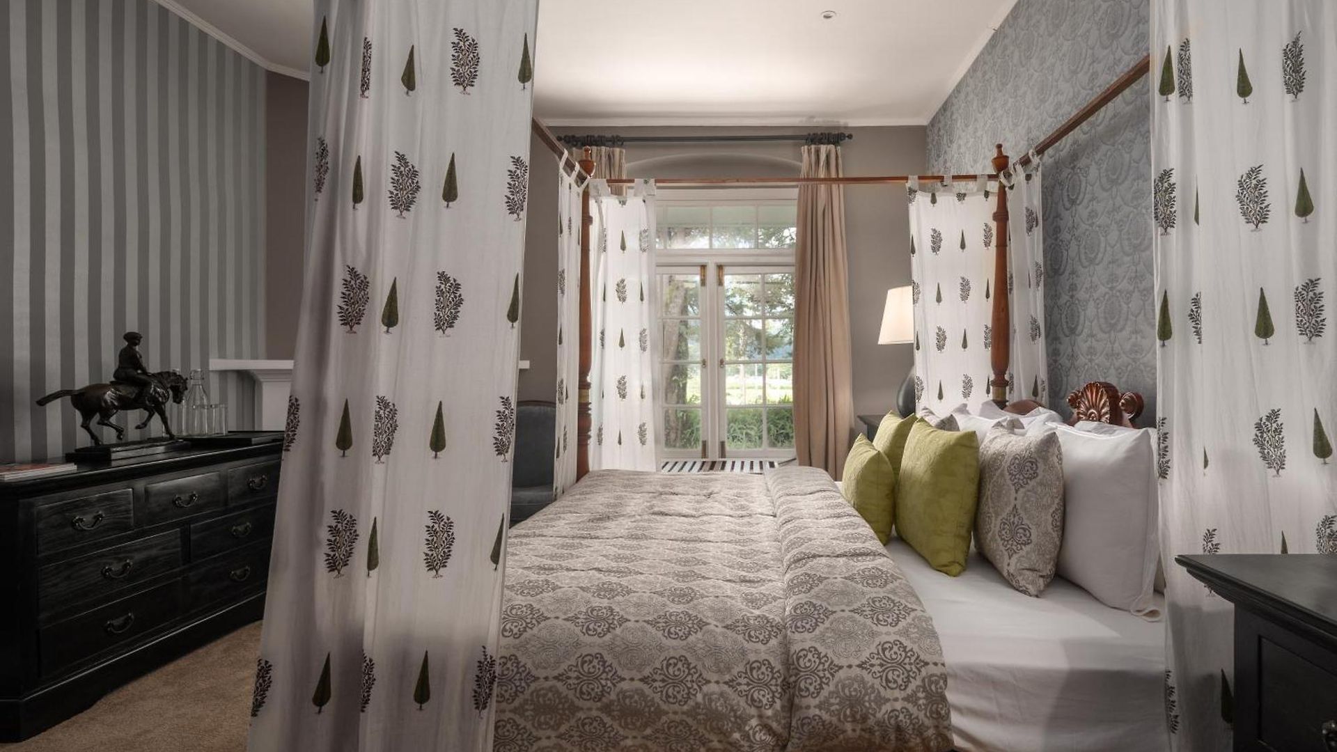 Hill Rise Luxury & Stables By Edwards Collection - Villa Nuwara Eliya