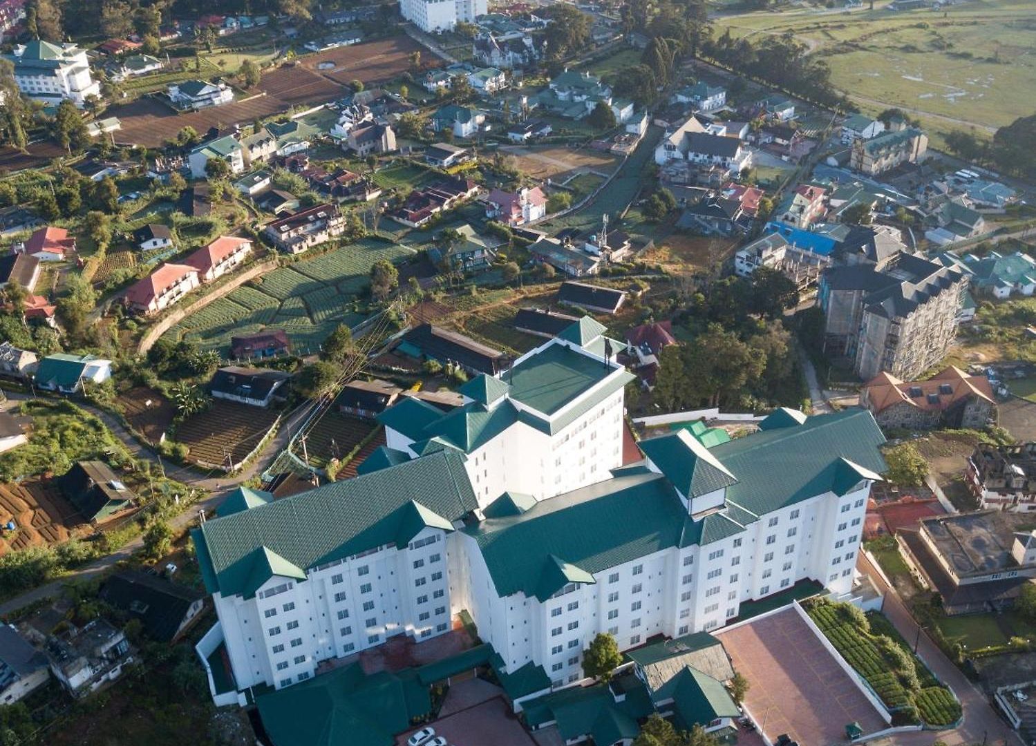Araliya Red - Budget Friendly Hotel- Where Find Stunning 360 Panoramic View Of Hotel 4*