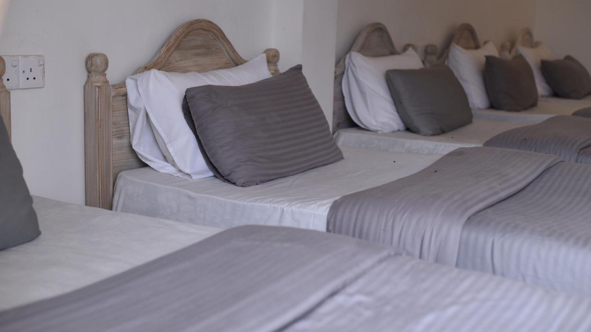 Hotel Oasis Hill Nuwara Eliya