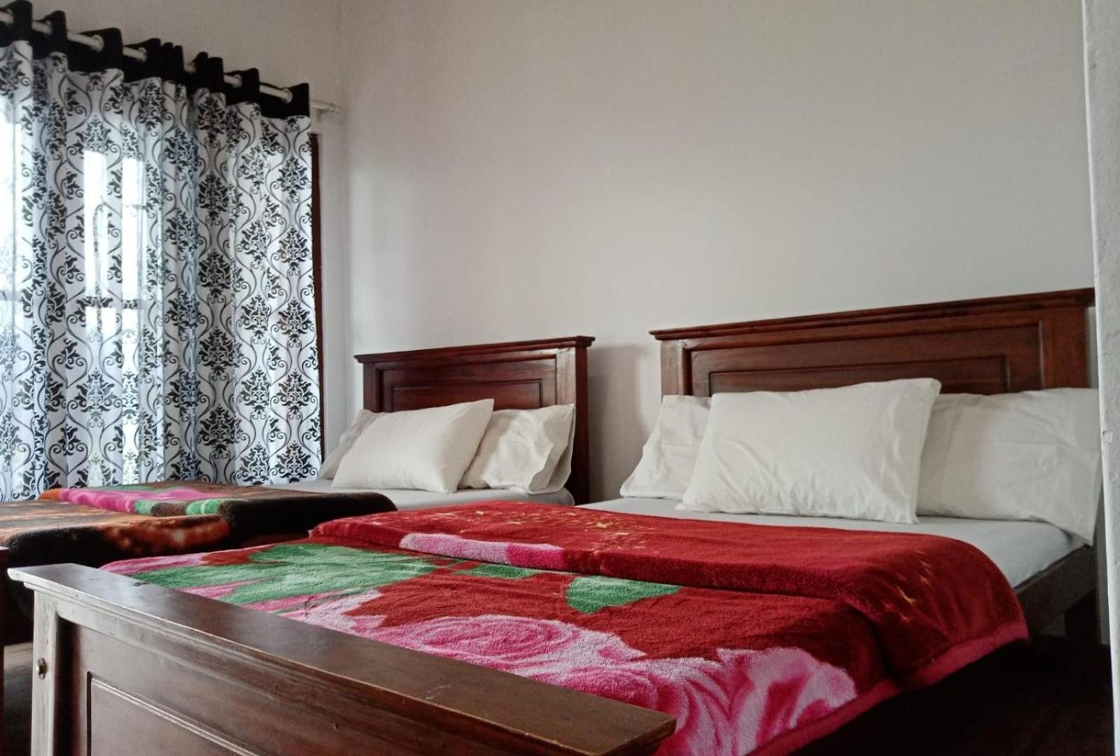 Kadalla Guest house