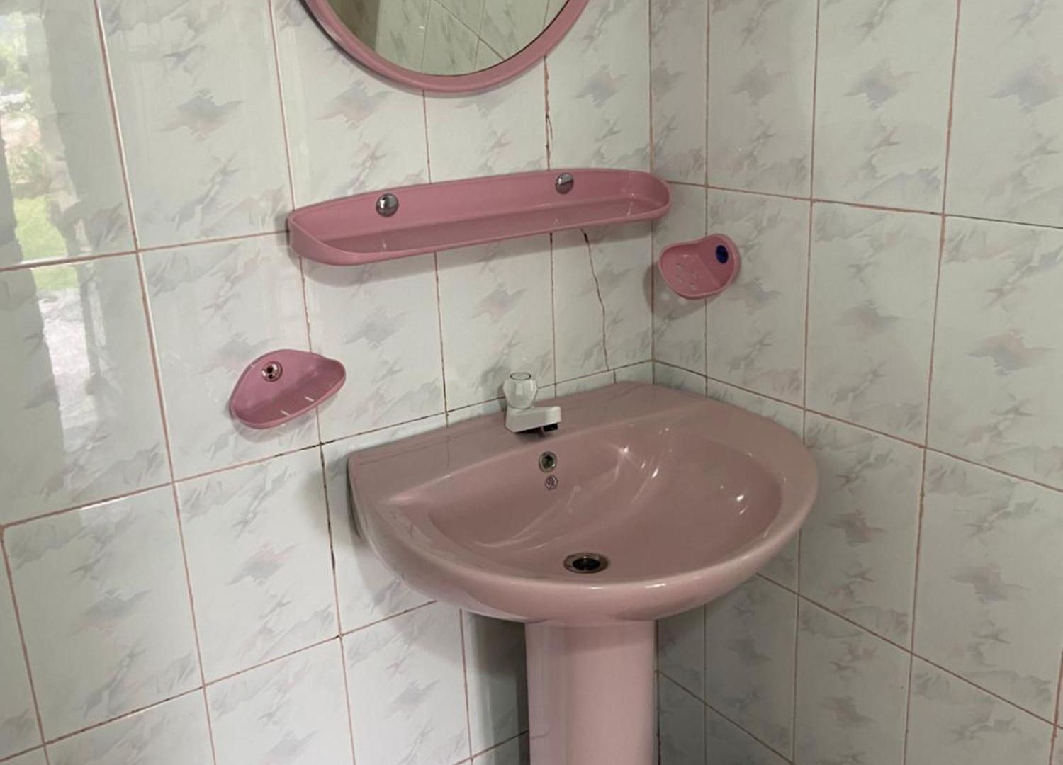 Guest house New Happy *