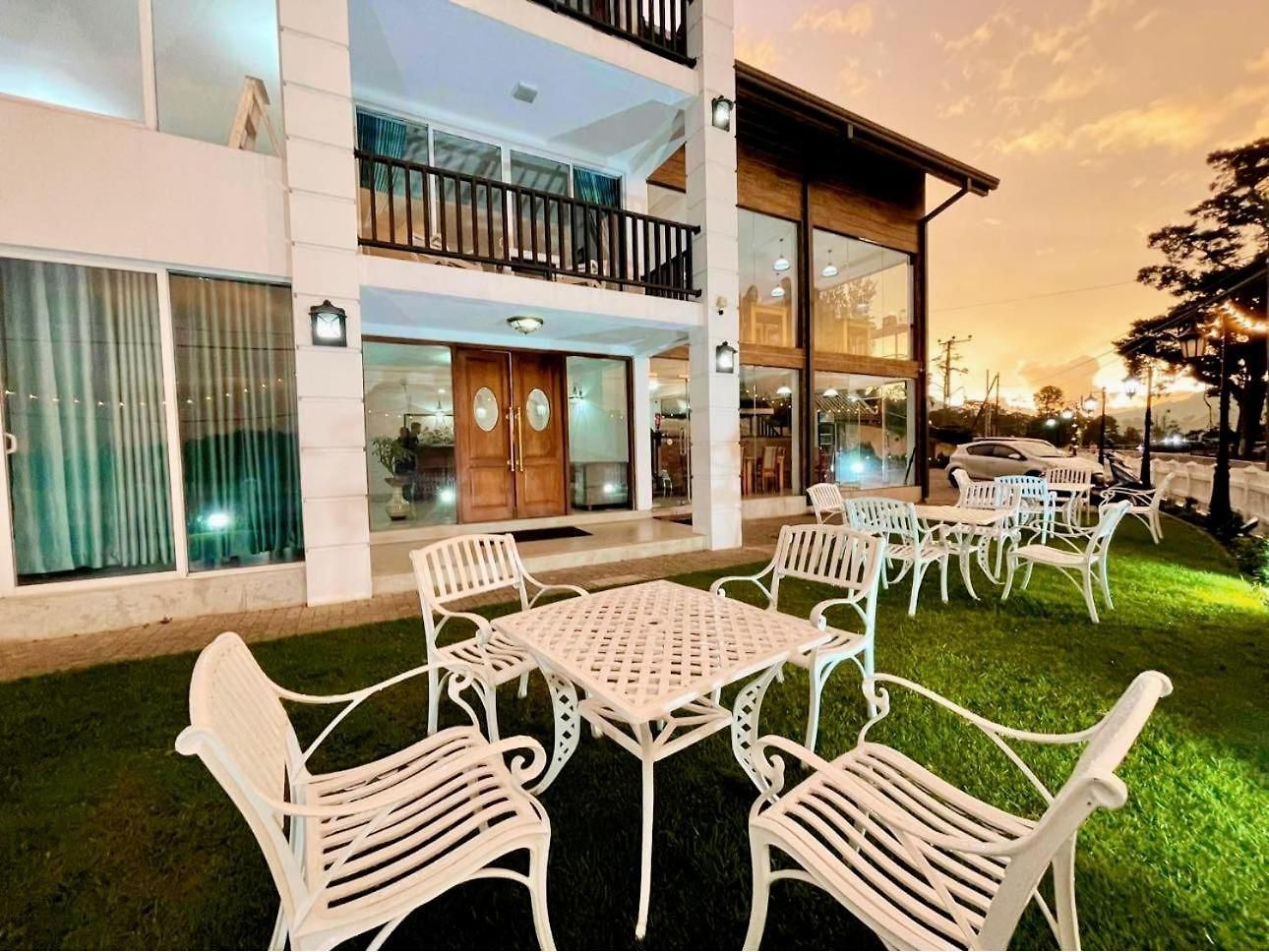 Hotel Royal