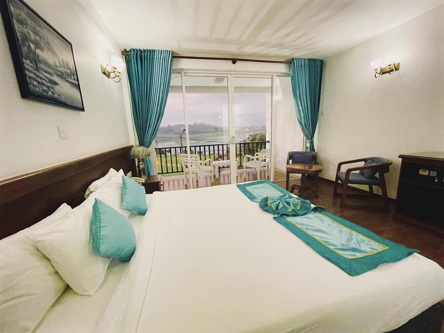 Royal Hotel Nuwara Eliya
