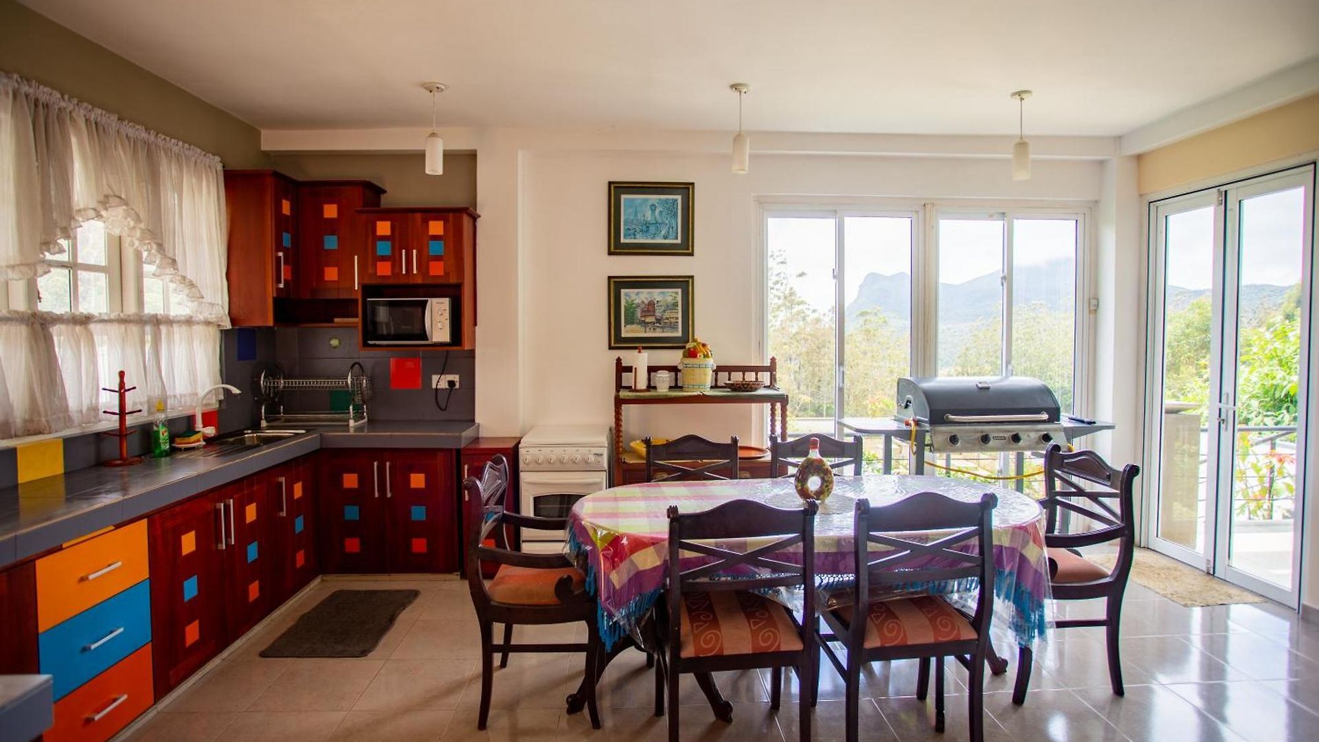 Hotel Hillneliya 3*