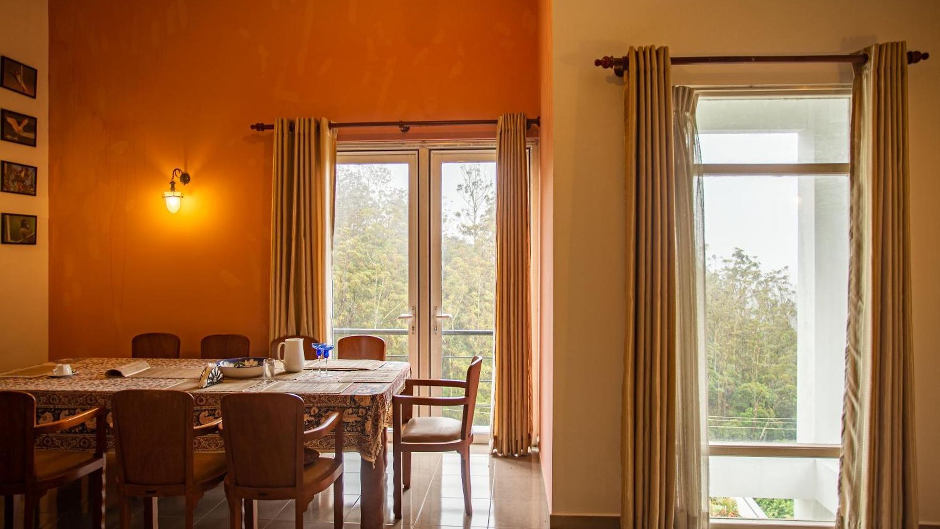 Hillneliya Hotel 3*