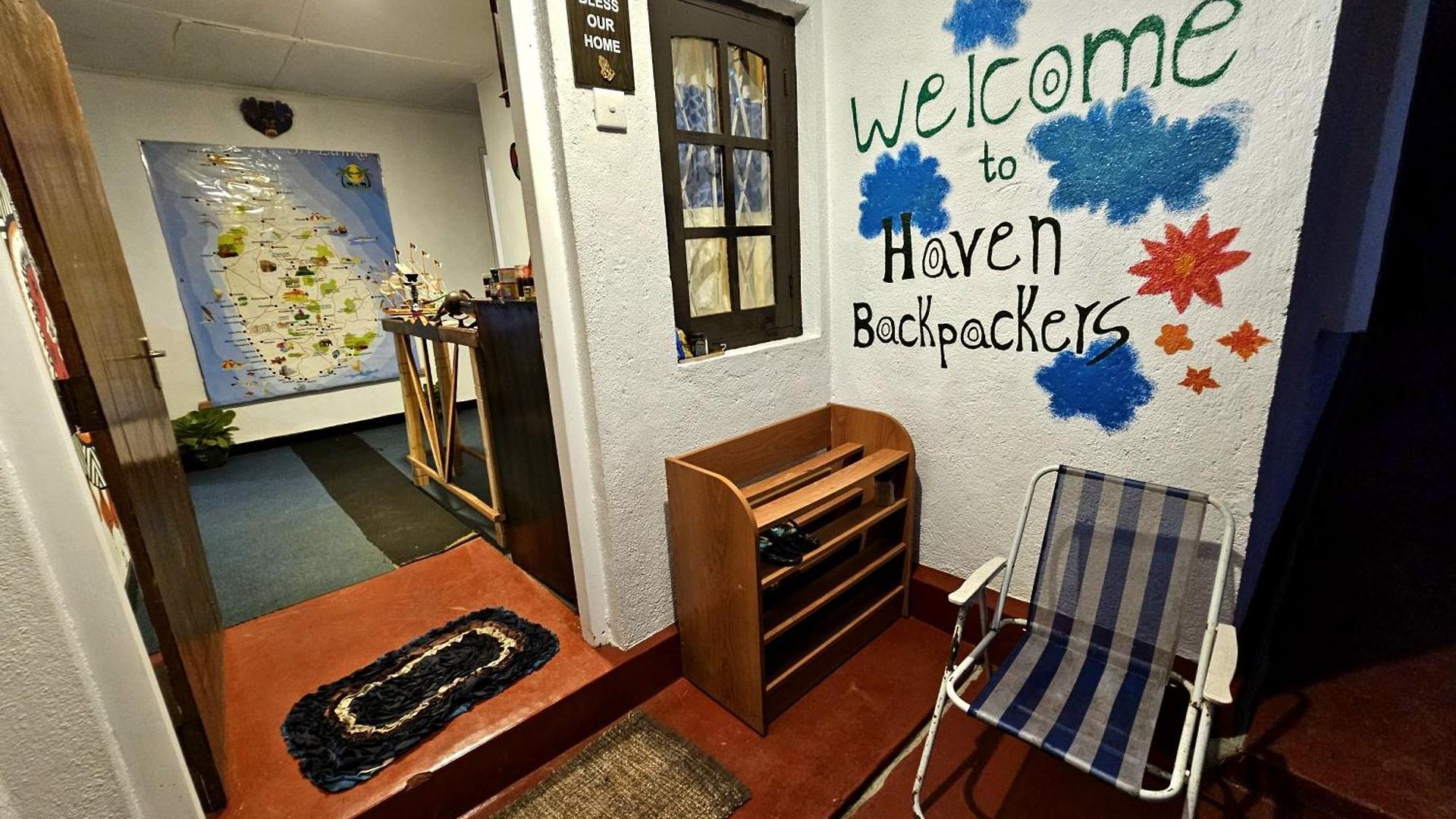 Haven Backpackers *