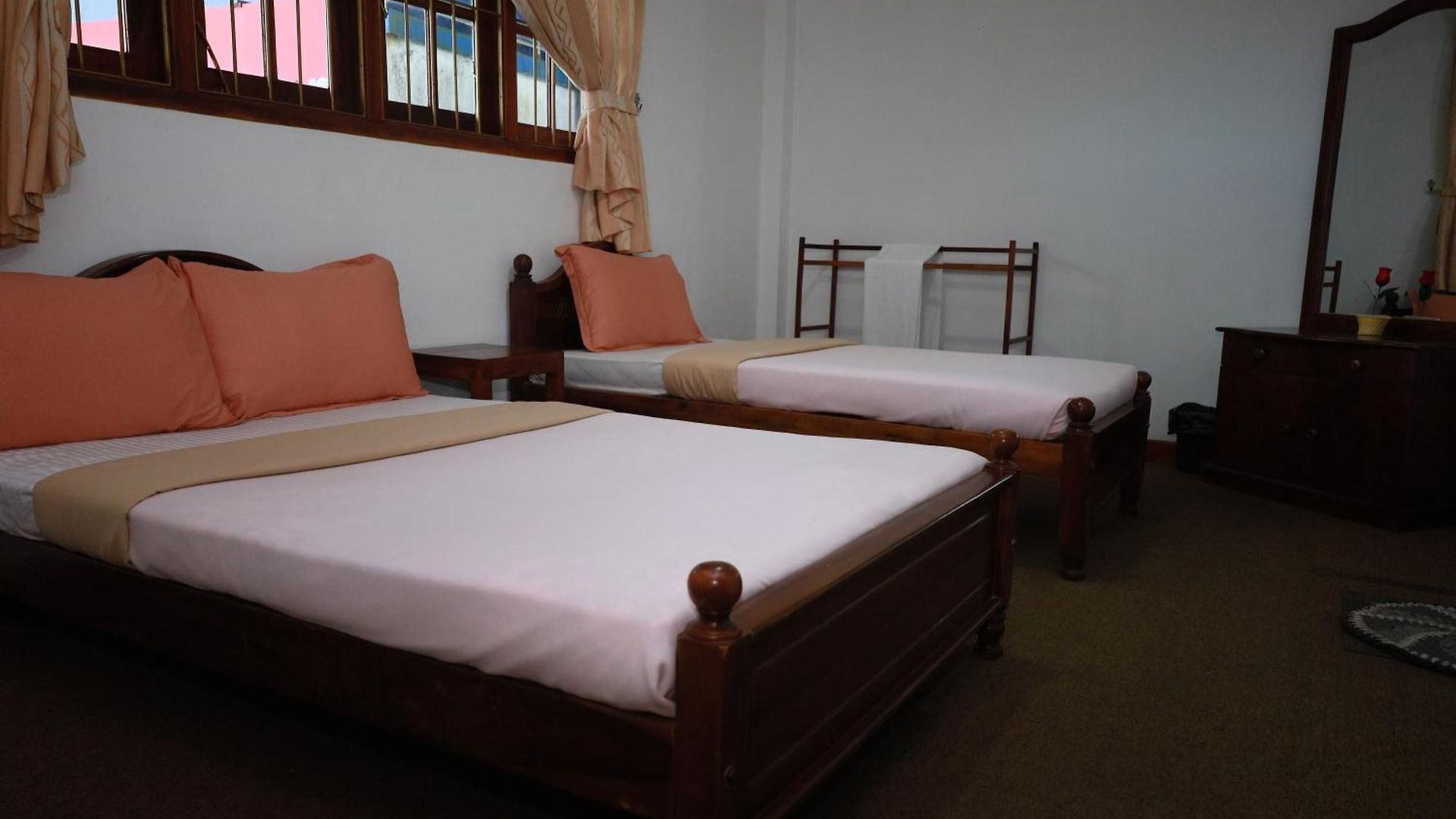 Asiri View Guest house Nuwara Eliya