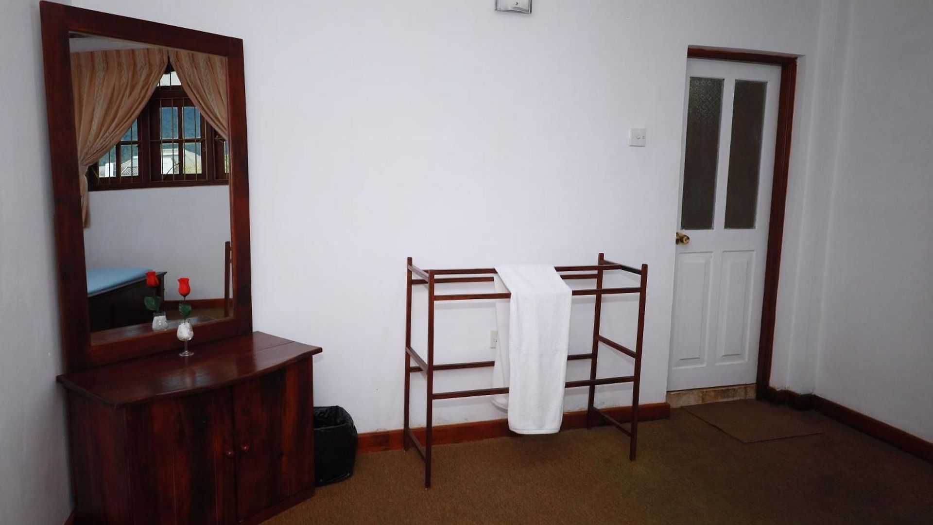 Asiri View Guest house Nuwara Eliya