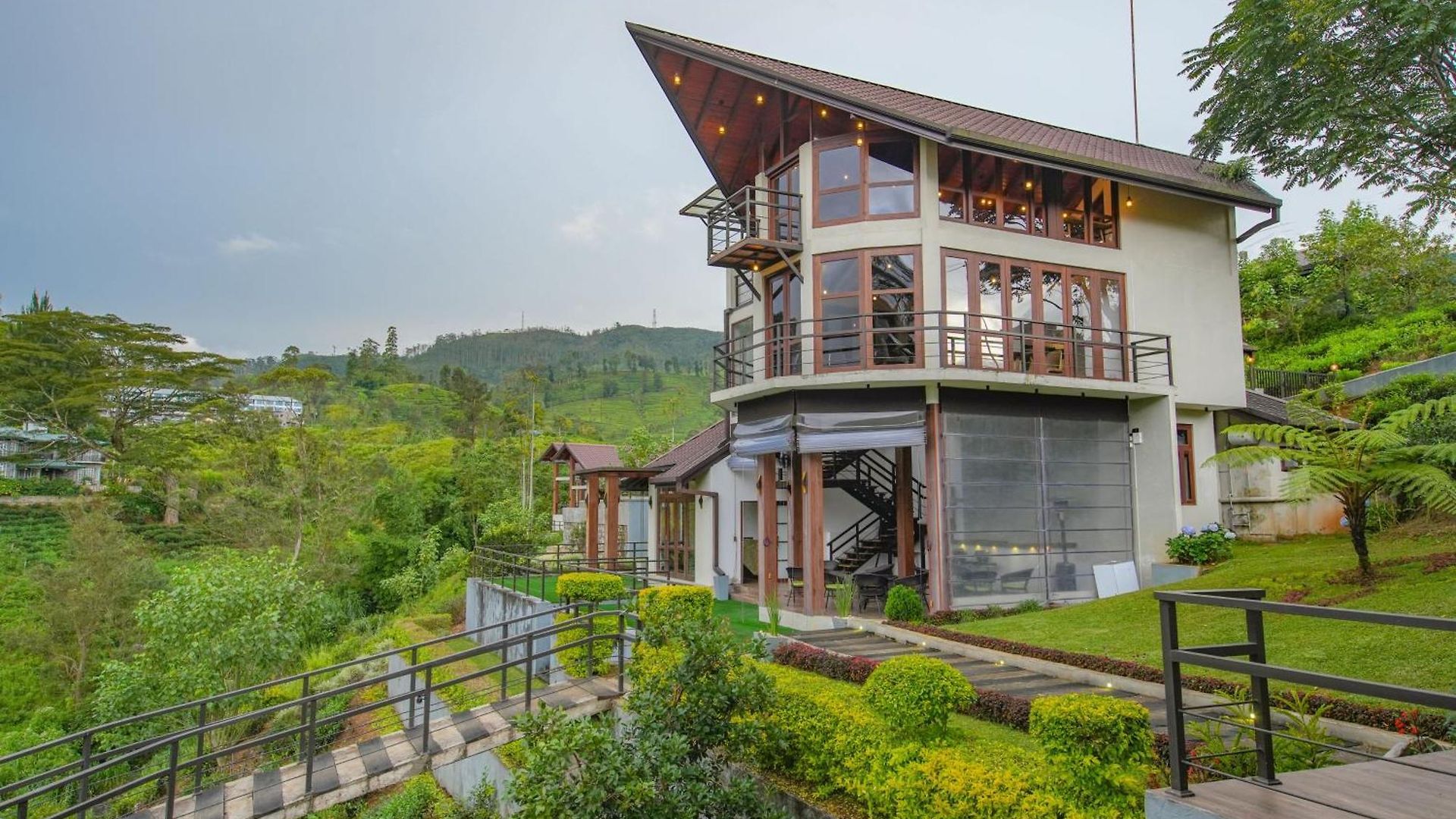 La Casa Lindula Eliya Villa