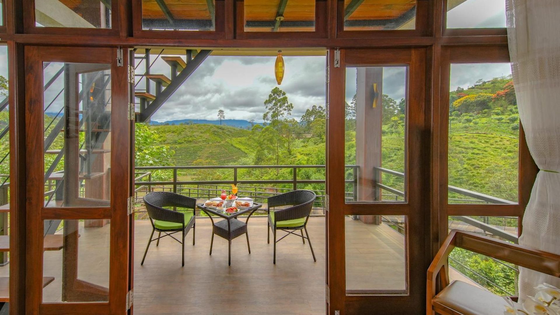 Villa La Casa Lindula Sarendip *