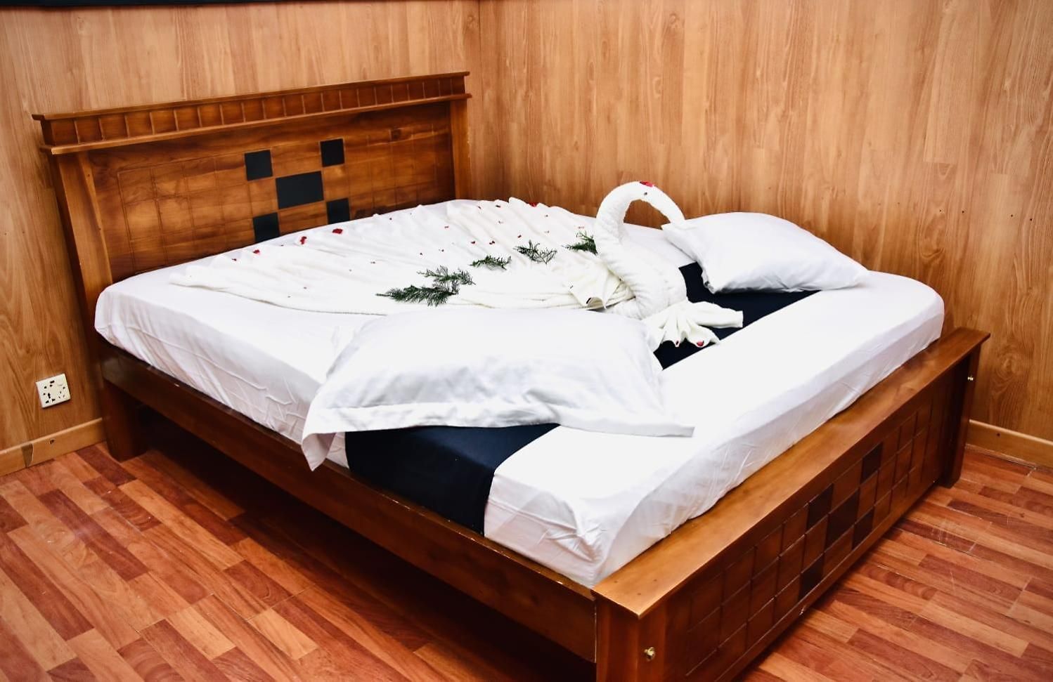 Nil Palace By Travabay Holidays Hotel Nuwara Eliya