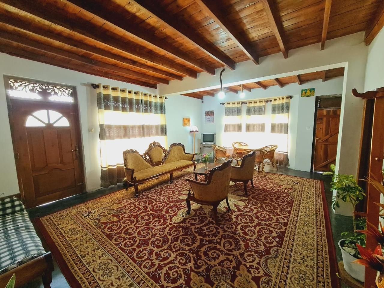 Homestay Sasru