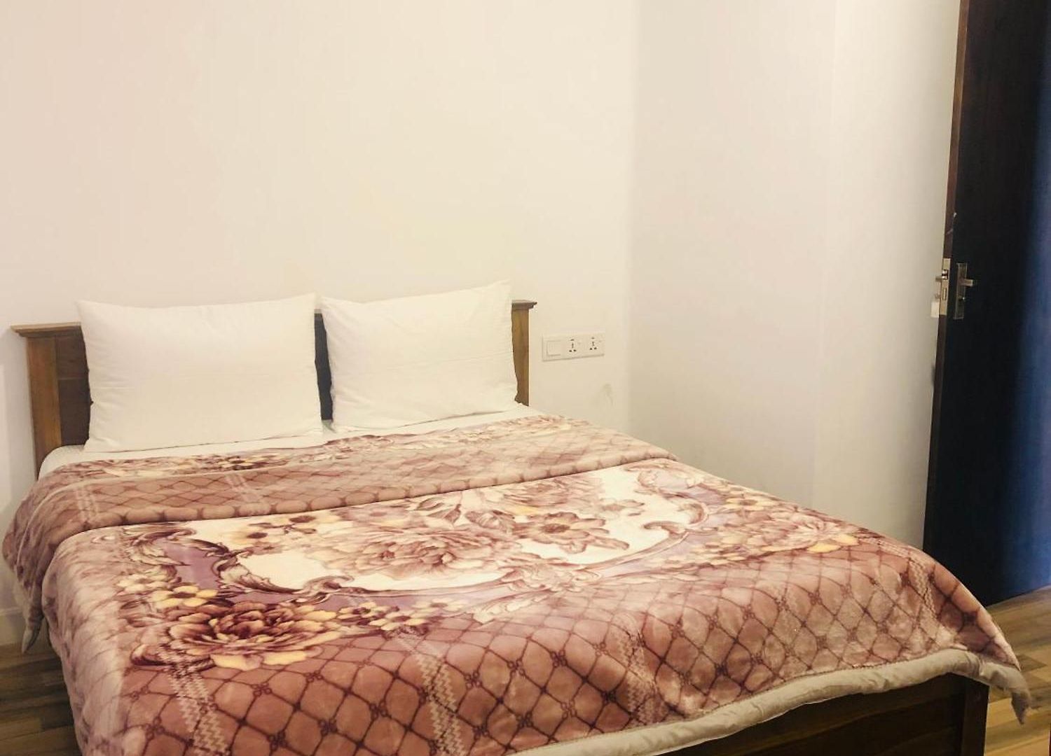 R21 Guest house 3*