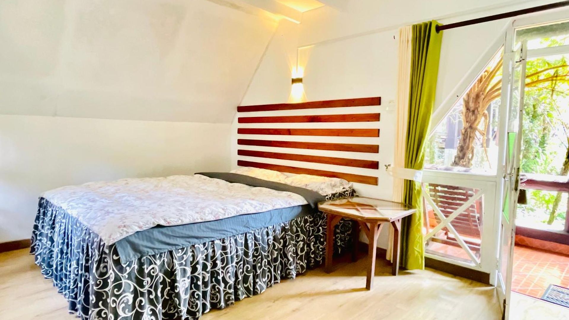 King Fern Guest house *