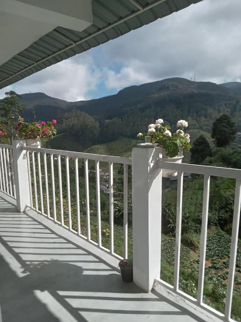 The Nuwaraeliya * Nuwara Eliya