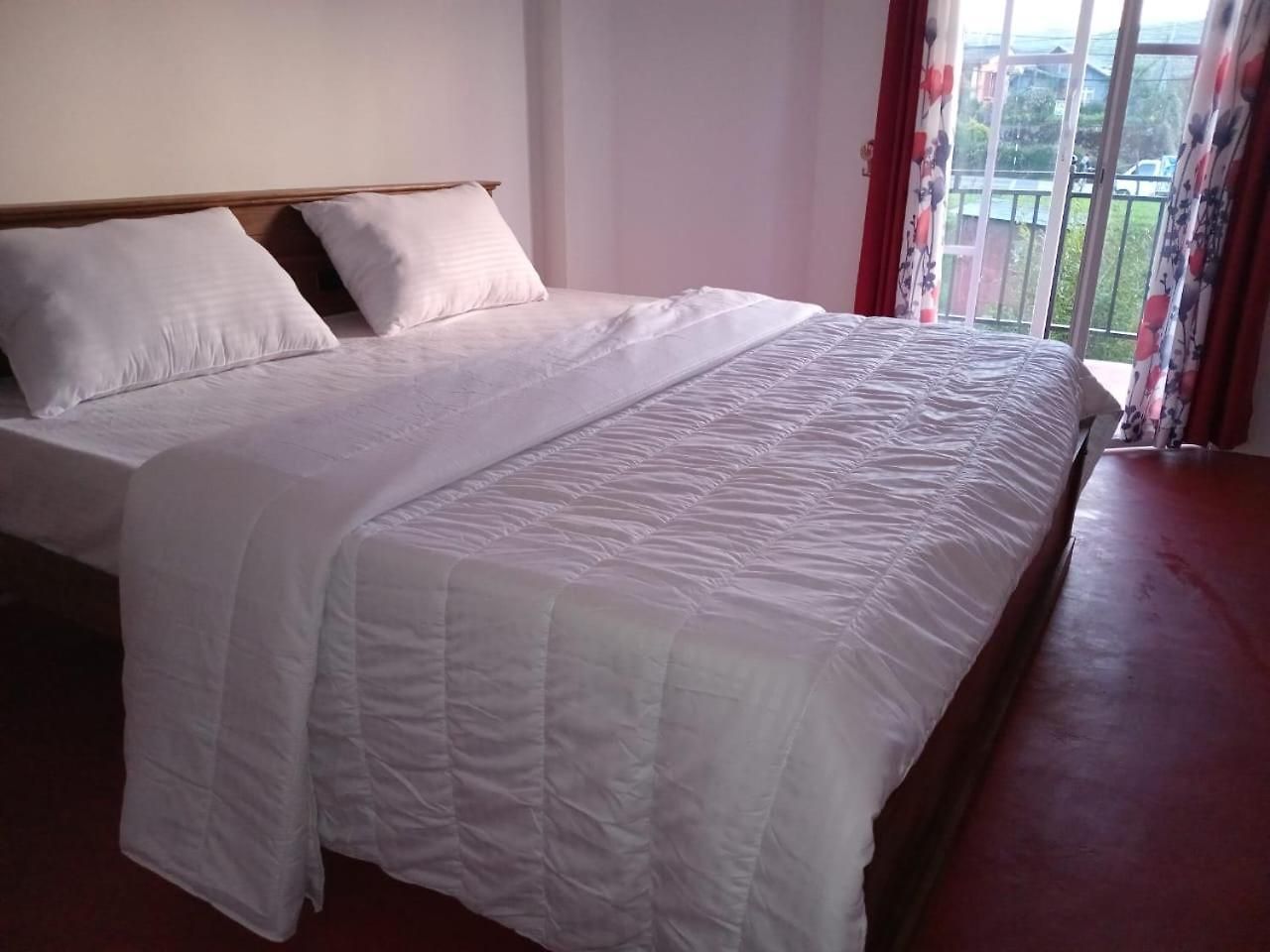 Serenity Heights Homestay Nuwara Eliya