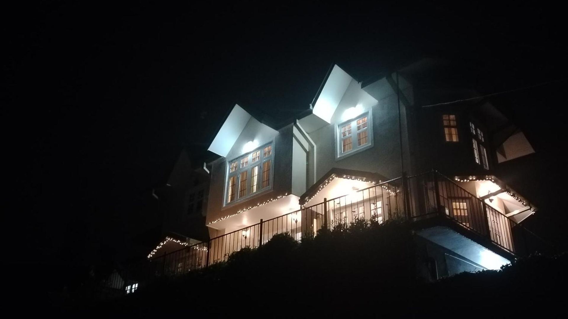 Moon View