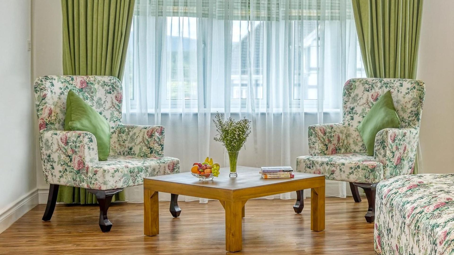 Winchester Little England Hotel