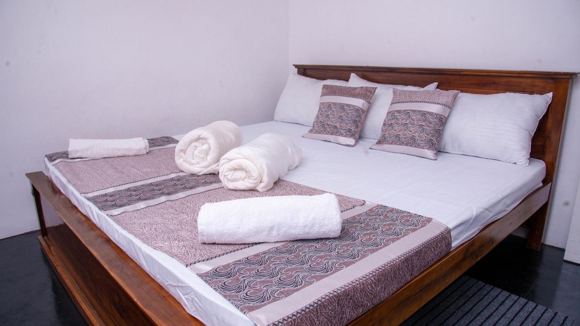 Rose Palace Nuwara Eliya