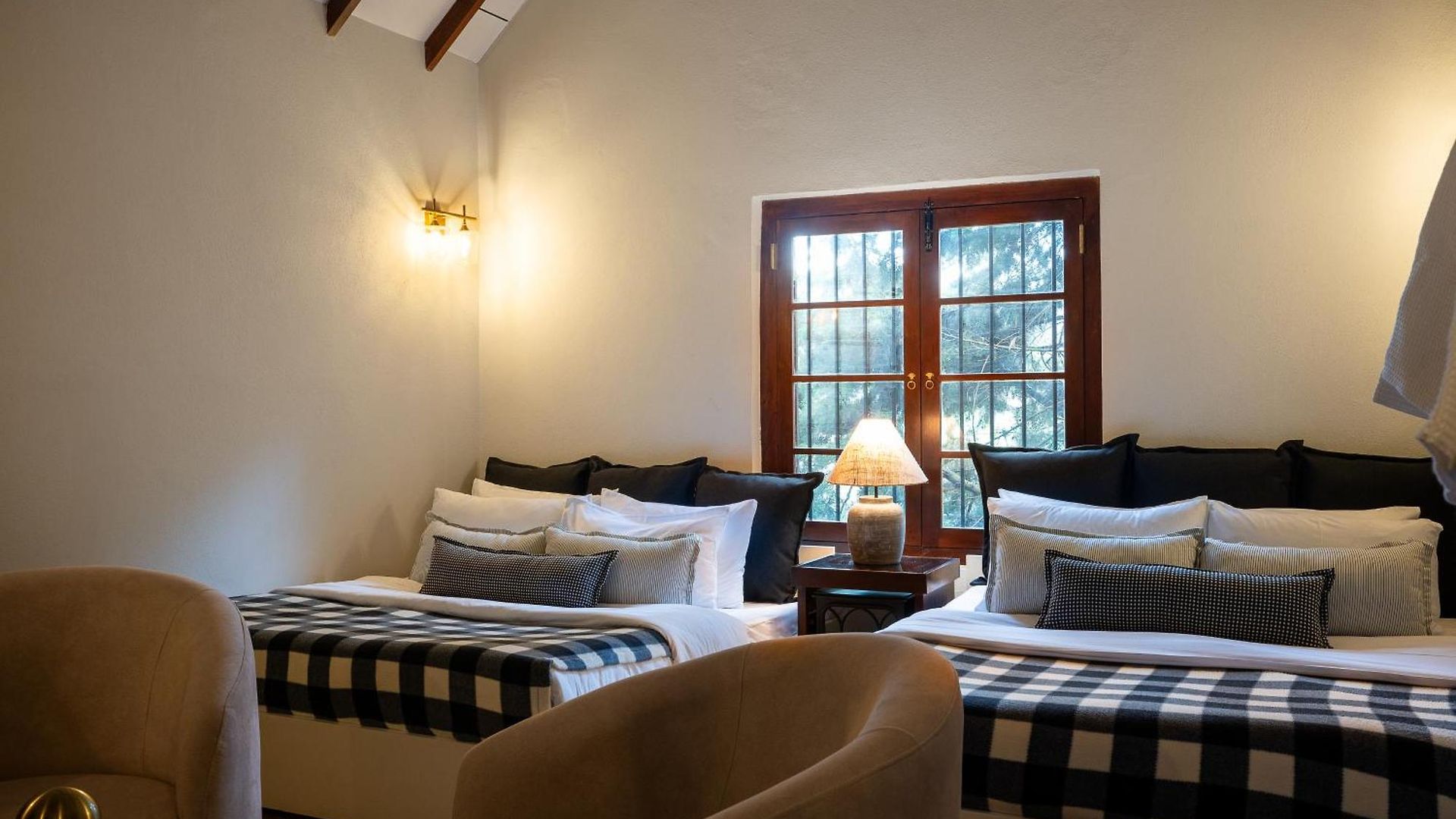 Tathya Hills - Boutique Garden Escape Bed & Breakfast