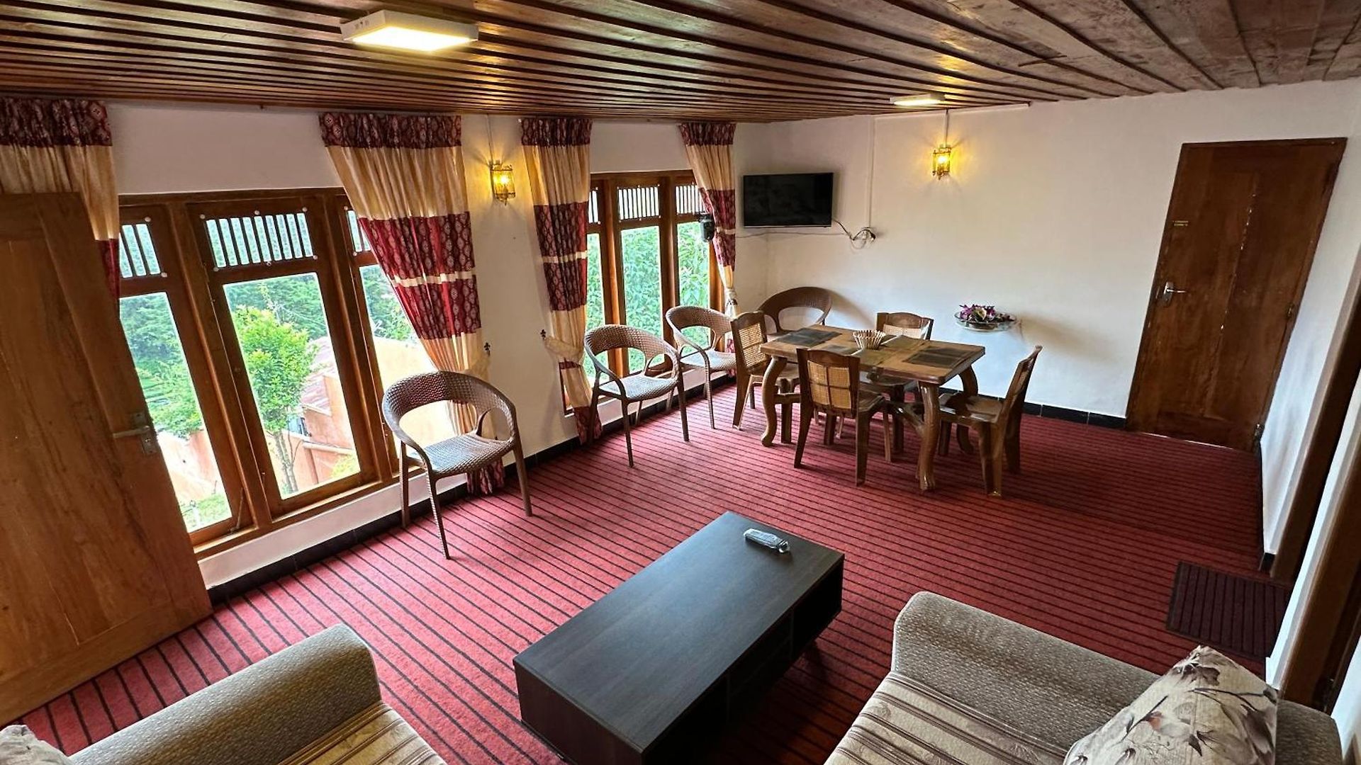 Guest house Greenish View *