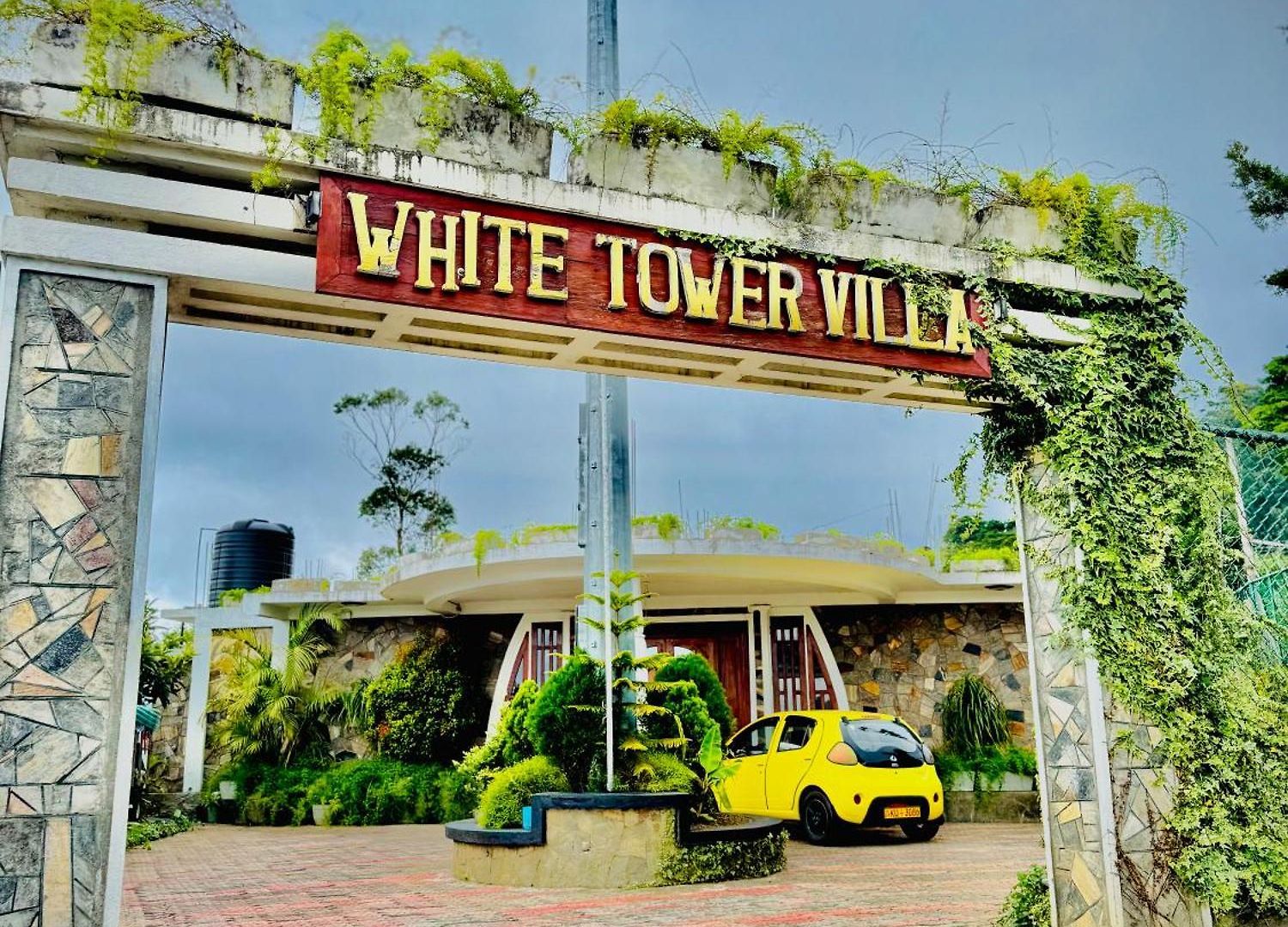 Hotel White Tower *