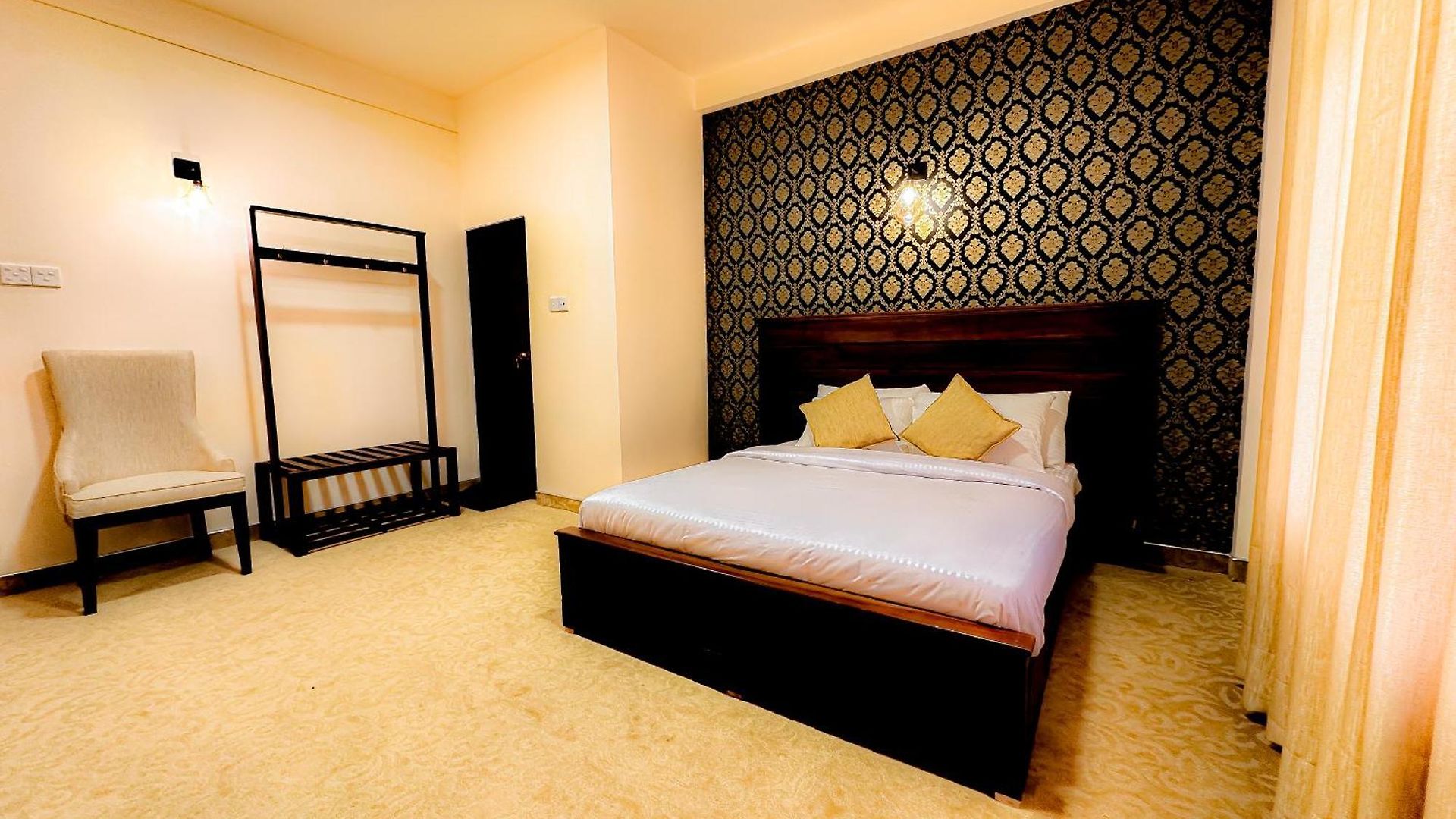 Hills By Kubura Hotel