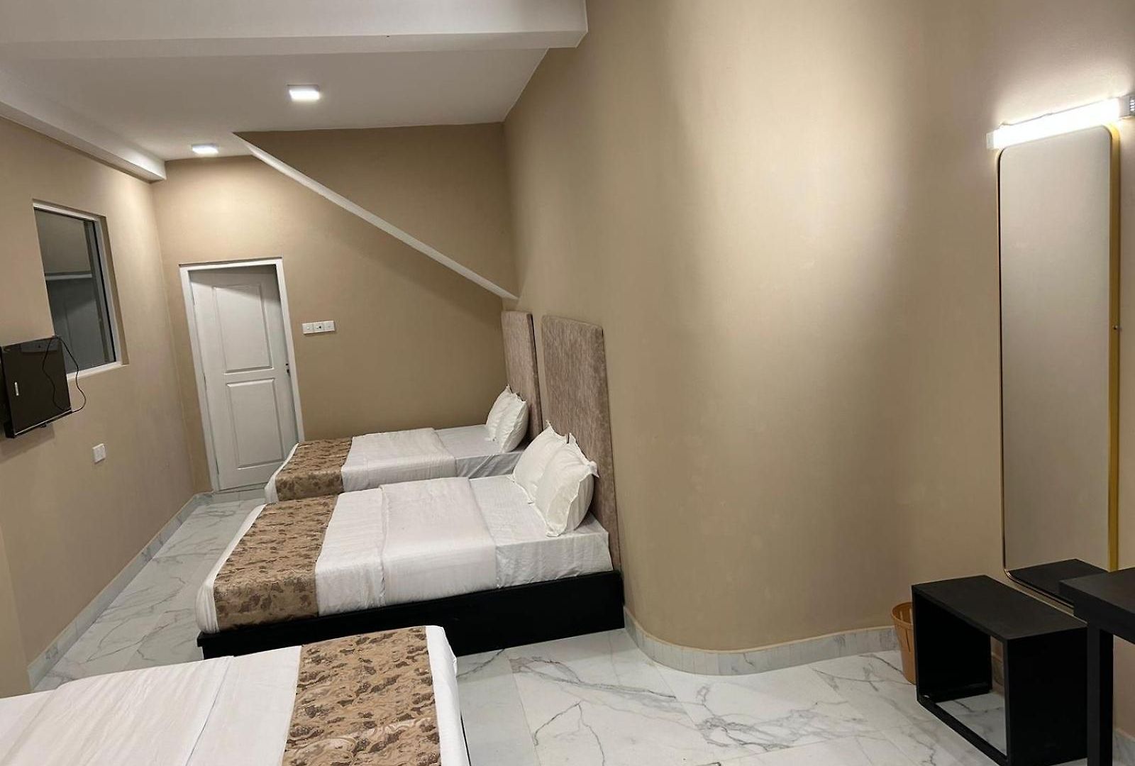 Hotel Royal Bliss