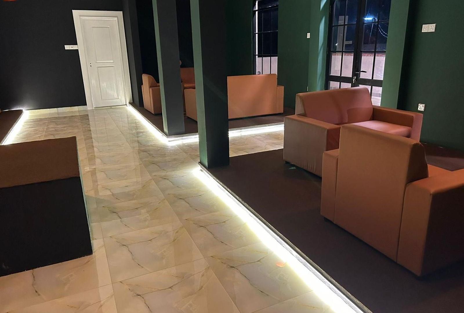 Royal Bliss