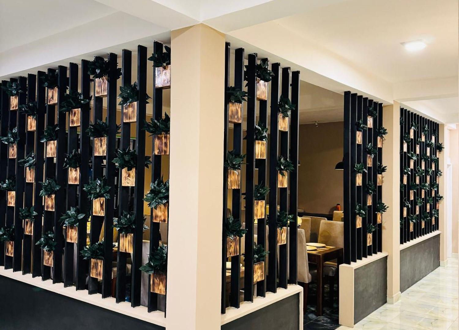 Hotel Royal Bliss