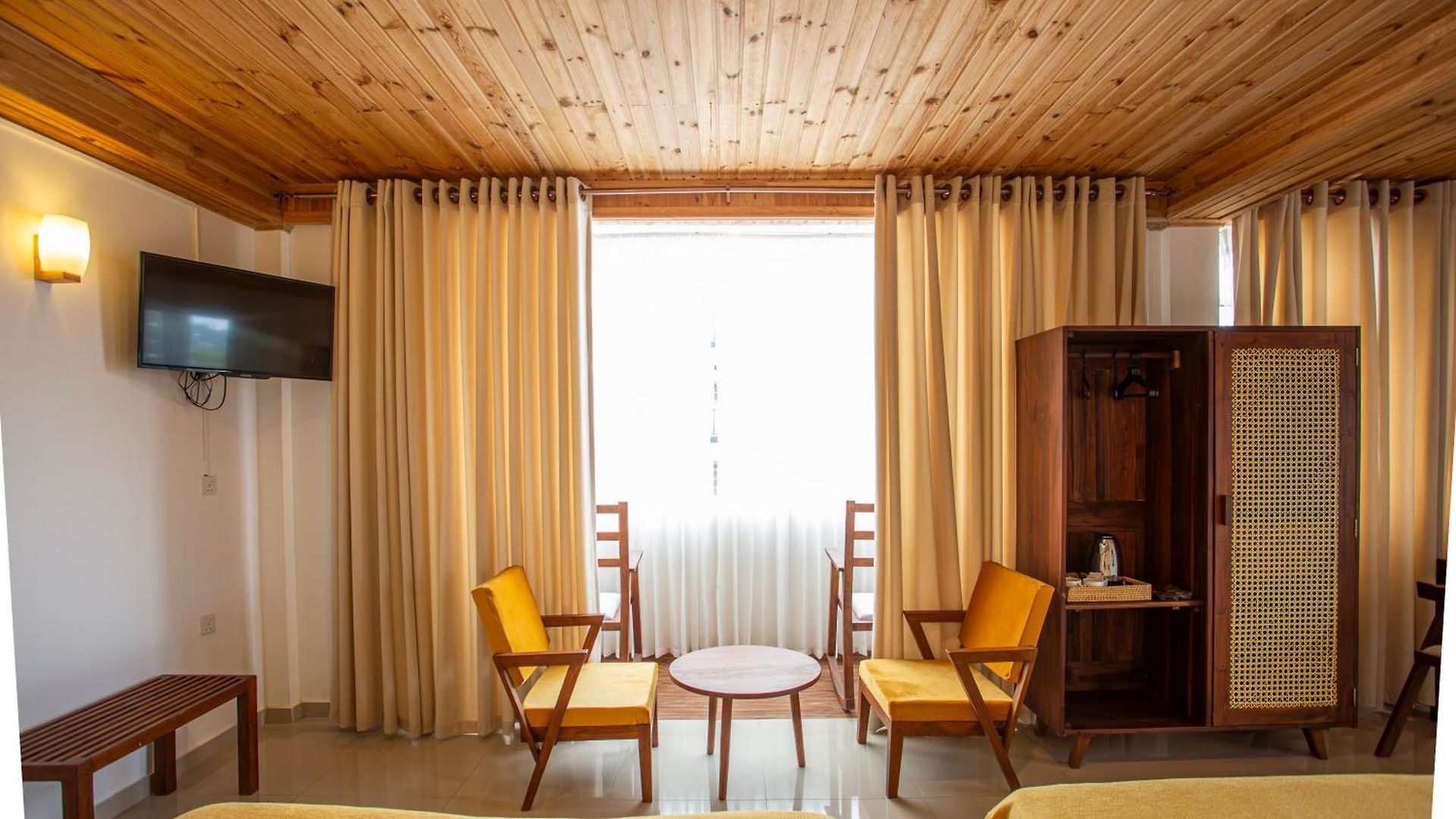 Hotel Country Club 3*