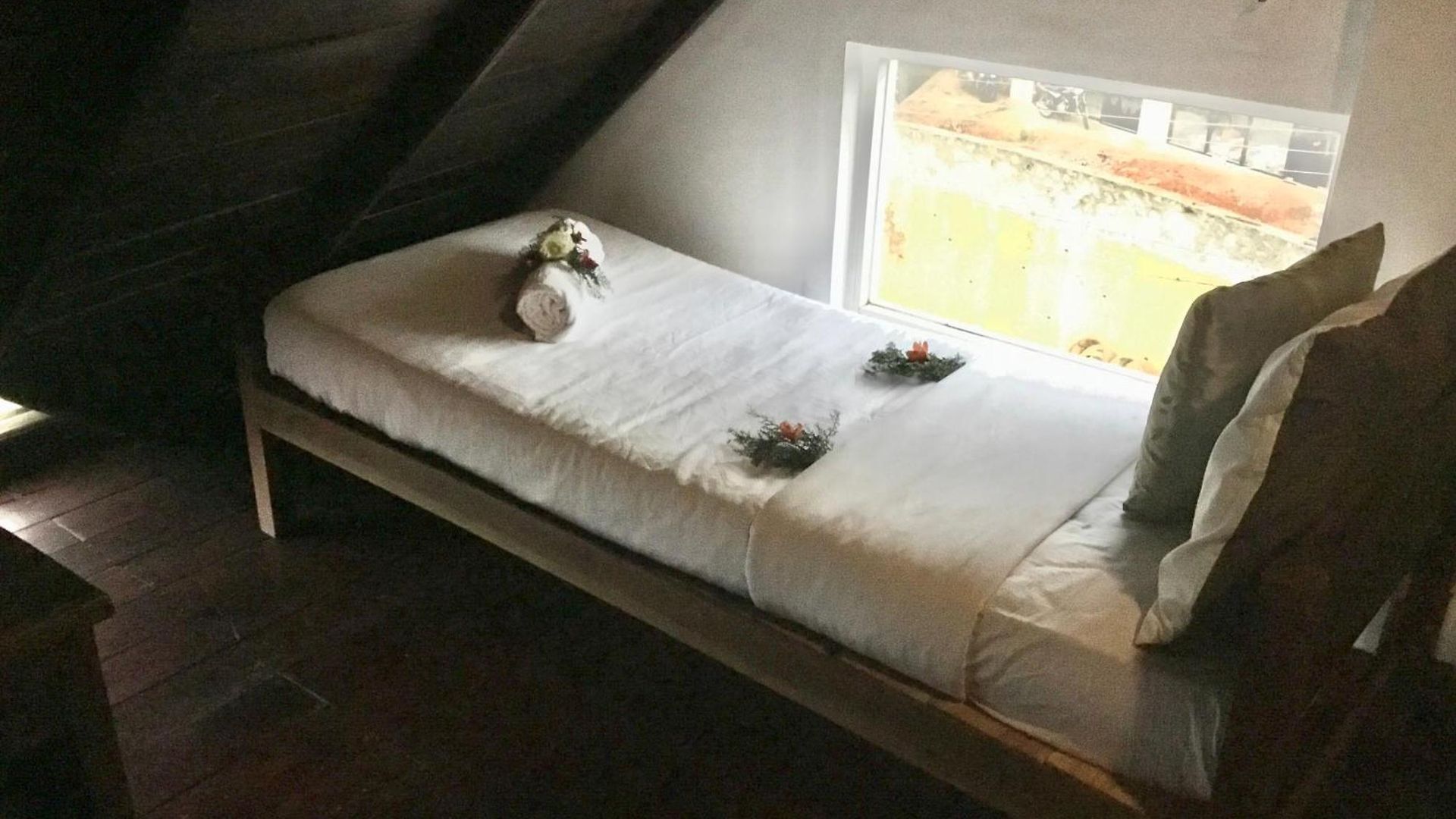 Moon Bed & Breakfast