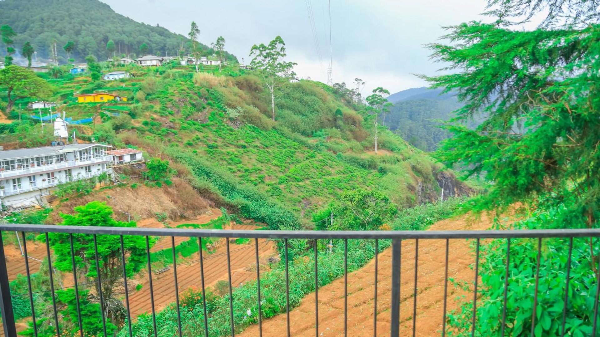 Mount End Hotel Nuwara Eliya