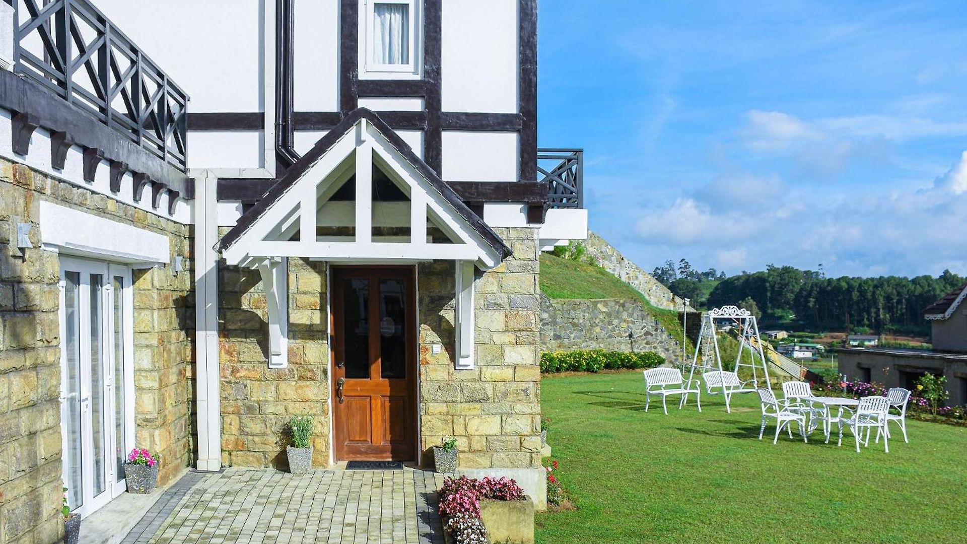 Little England By Joes Nuwara Eliya